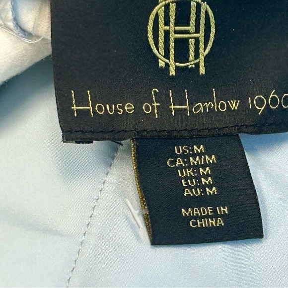 HOUSE of Harlow 1960 blue faux leather Bermuda shorts Sz M NWOT - Picture 5 of 11